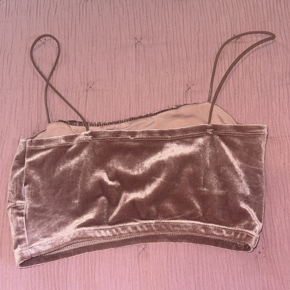 pink crop top 🦩 - Picture 3 of 3